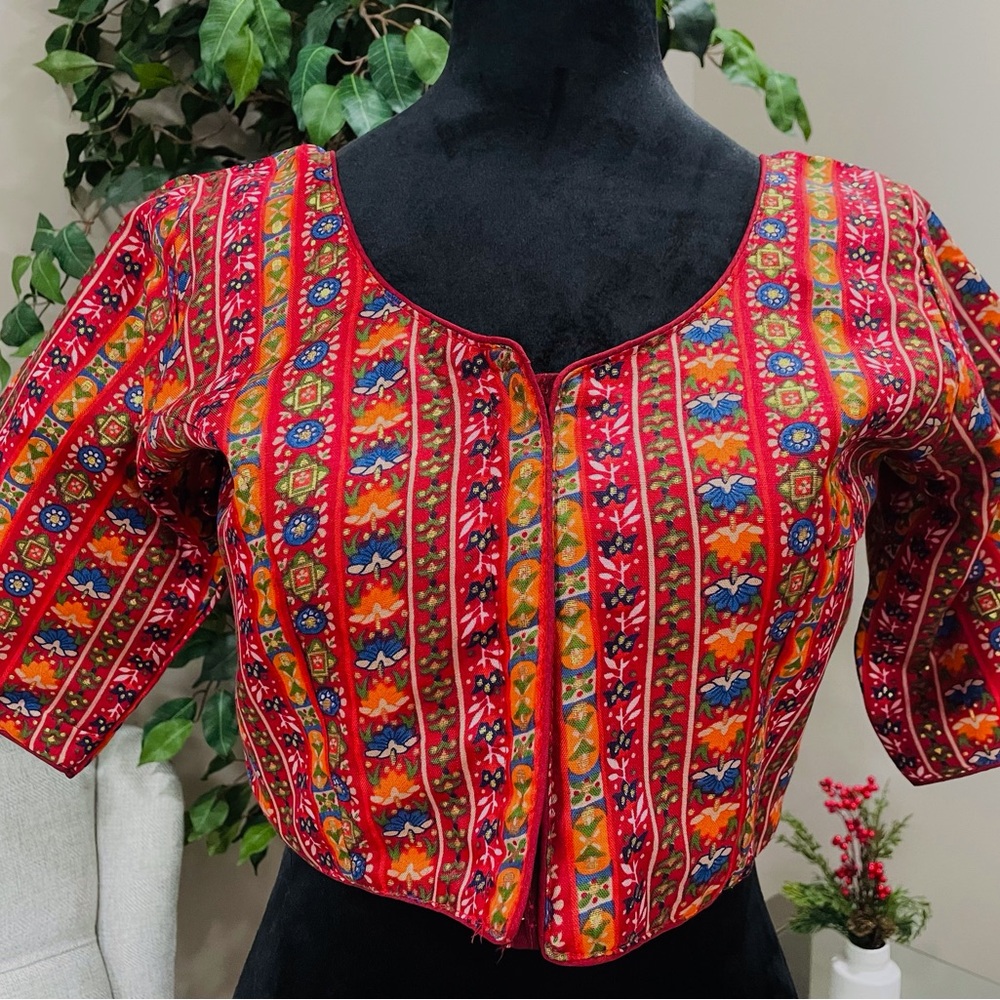 Women’s pure cotton blouse , Front Hook Pattern blouse, latest design blouse